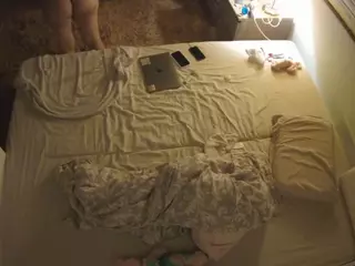 Julmodels Bedroom-C3's Live Sex Cam Show