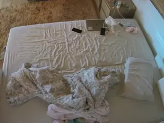 Julmodels Bedroom-C3's Live Sex Cam Show