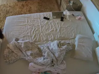 Julmodels Bedroom-C3's Live Sex Cam Show