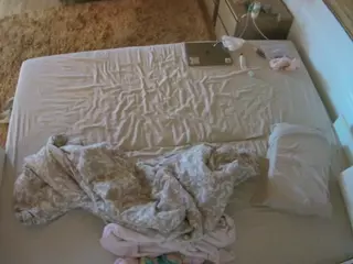 Julmodels Bedroom-C3's Live Sex Cam Show