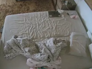 Julmodels Bedroom-C3's Live Sex Cam Show