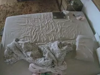 Julmodels Bedroom-C3's Live Sex Cam Show