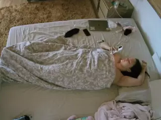 Julmodels Bedroom-C3's Live Sex Cam Show