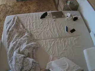 Julmodels Bedroom-C3's Live Sex Cam Show