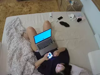 Julmodels Bedroom-C3's Live Sex Cam Show