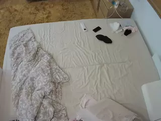 Julmodels Bedroom-C3's Live Sex Cam Show