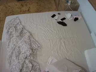 Julmodels Bedroom-C3's Live Sex Cam Show
