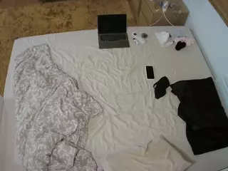 Julmodels Bedroom-C3's Live Sex Cam Show