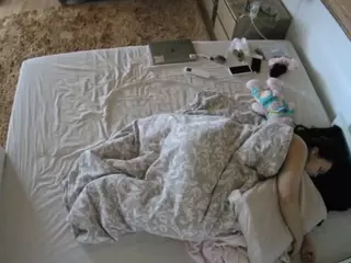 Julmodels Bedroom-C3's Live Sex Cam Show