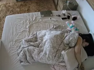 Julmodels Bedroom-C3's Live Sex Cam Show
