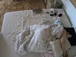 Julmodels Bedroom-C3's Live Sex Cam Show