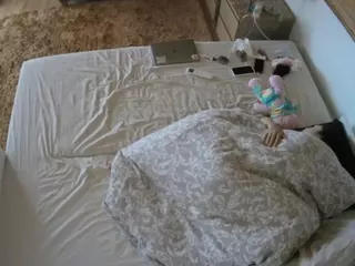 Julmodels Bedroom-C3's Live Sex Cam Show