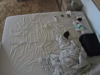 Julmodels Bedroom-C3's Live Sex Cam Show