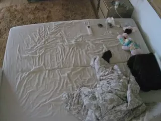 Julmodels Bedroom-C3's Live Sex Cam Show