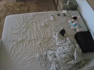 Julmodels Bedroom-C3's Live Sex Cam Show
