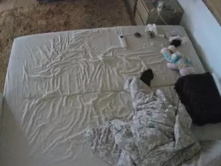 Julmodels Bedroom-C3's Live Sex Cam Show
