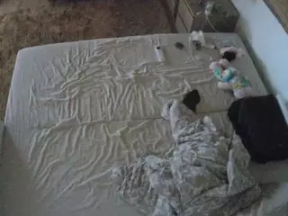 Julmodels Bedroom-C3's Live Sex Cam Show