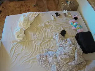Julmodels Bedroom-C3's Live Sex Cam Show