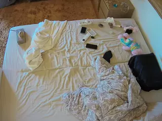 Julmodels Bedroom-C3's Live Sex Cam Show