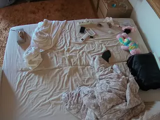 Julmodels Bedroom-C3's Live Sex Cam Show