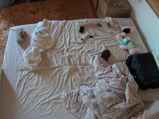 Julmodels Bedroom-C3's Live Sex Cam Show