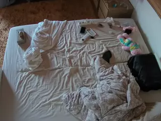 Julmodels Bedroom-C3's Live Sex Cam Show