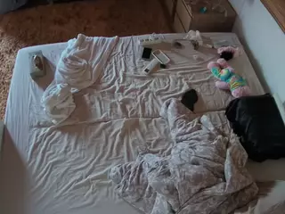Julmodels Bedroom-C3's Live Sex Cam Show