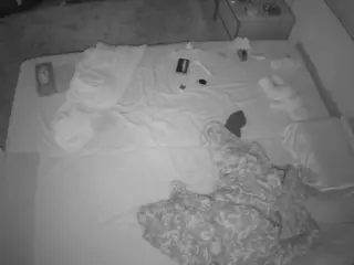 Julmodels Bedroom-C3's Live Sex Cam Show
