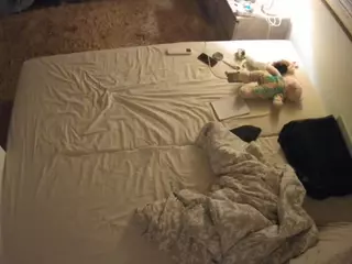 Julmodels Bedroom-C3's Live Sex Cam Show