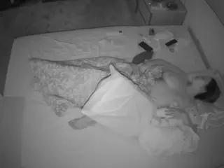 Julmodels Bedroom-C3's Live Sex Cam Show