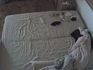 Julmodels Bedroom-C3's Live Sex Cam Show