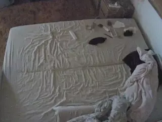 Julmodels Bedroom-C3's Live Sex Cam Show