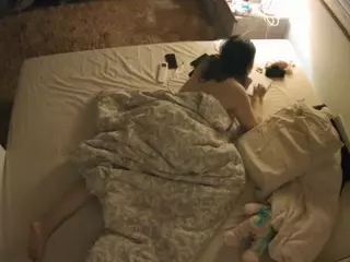 Julmodels Bedroom-C3's Live Sex Cam Show