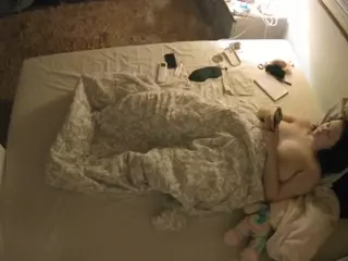 Julmodels Bedroom-C3's Live Sex Cam Show