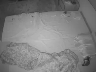 Julmodels Bedroom-C3's Live Sex Cam Show
