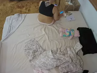 Julmodels Bedroom-C3's Live Sex Cam Show