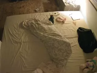 Julmodels Bedroom-C3's Live Sex Cam Show