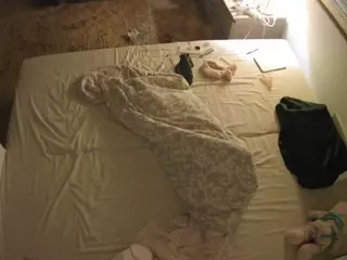 Julmodels Bedroom-C3's Live Sex Cam Show