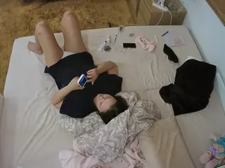 Julmodels Bedroom-C3's Live Sex Cam Show