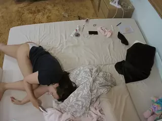 Julmodels Bedroom-C3's Live Sex Cam Show