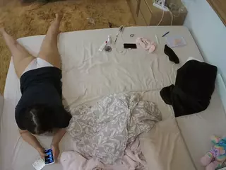 Julmodels Bedroom-C3's Live Sex Cam Show