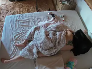 Julmodels Bedroom-C3's Live Sex Cam Show