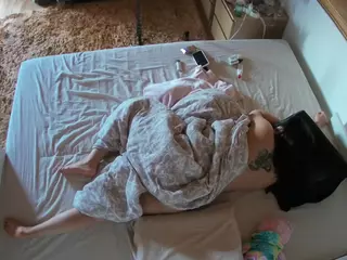 Julmodels Bedroom-C3's Live Sex Cam Show