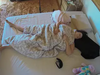 Julmodels Bedroom-C3's Live Sex Cam Show