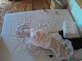 Julmodels Bedroom-C3's Live Sex Cam Show