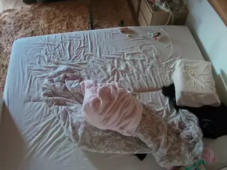Julmodels Bedroom-C3's Live Sex Cam Show