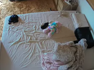 Julmodels Bedroom-C3's Live Sex Cam Show