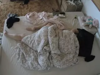 Julmodels Bedroom-C3's Live Sex Cam Show