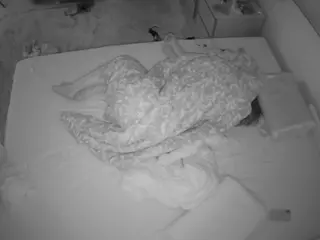 Julmodels Bedroom-C3's Live Sex Cam Show