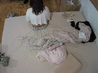 Julmodels Bedroom-C3's Live Sex Cam Show